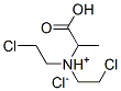 1-carboxyethyl-bis(2-chloroethyl)azanium chloride 化学構造式