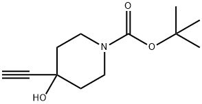 tert-butyl 4-ethynyl-4-hydroxypiperidine-1-carboxylate Struktur