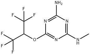 N-メチル-6-[2,2,2-トリフルオロ-1-(トリフルオロメチル)エトキシ]-1,3,5-トリアジン-2,4-ジアミン 化学構造式