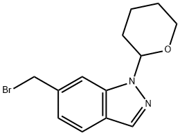 6-(ブロモメチル)-1-(テトラヒドロ-2H-ピラン-2-イル)-1H-インダゾール 化学構造式