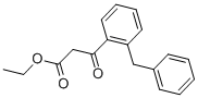 2-ベンジル-3-フェニル-3-オキソプロパン酸エチル 化学構造式
