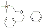 2-(1,2-ジフェニルエトキシ)-N,N,N-トリメチルエタンアミニウム 化学構造式
