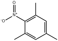 1-ニトロ-2,4,6-トリメチルベンゼン 化学構造式