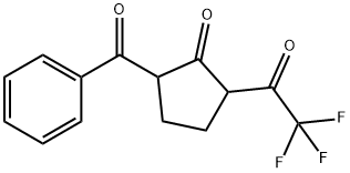 2-ベンゾイル-5-(トリフルオロアセチル)シクロペンタノン 化学構造式