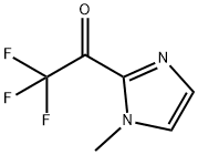 2,2,2-三氟-1-(1-甲基-1H-咪唑-2-基)乙-1-酮 结构式