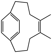 (Z)-5,6-Dimethylbicyclo[8.2.2]tetradeca-5,10,12(1),13-tetrene Struktur