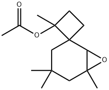 2',4,4,6-テトラメチルスピロ[7-オキサビシクロ[4.1.0]ヘプタン-2,1'-シクロブタン]-2'-オールアセタート 化学構造式