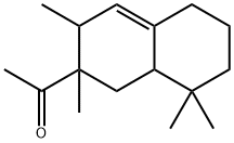 1-[(1,2,3,5,6,7,8,8a-オクタヒドロ-2,3,8,8-テトラメチルナフタレン)-2-イル]エタノン 化学構造式