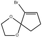 2-Bromo-2-cyclopenten-1-oneethyleneketal 化学構造式