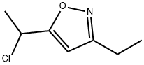 Isoxazole, 5-(1-chloroethyl)-3-ethyl- (9CI) 结构式