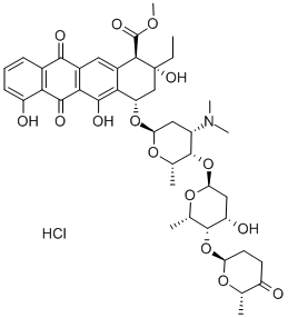 1-Naphthacencarbonsure, 2-Ethyl-1,2,3,4,6,11-hexahydro-2,5,7-trihydroxy-6,11-dioxo-4-[[2,3,6-trideoxy-4-O-[2,6-dideoxy-4-O-[(2R-trans)-tetrahydro-6-methyl-5-oxo-2H-pyran-2-yl]-α-L-lyxo-hexopyranosyl]-3-(dimethylamino)-α-L-lyxo-hexopyranosyl]oxy]-, Methylester, Hydrochlorid, [1R-(1α,2β,4β)]-