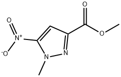 1H-Pyrazole-3-carboxylicacid,1-methyl-5-nitro-,methylester Struktur