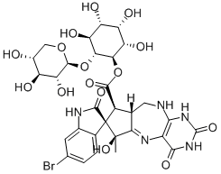 (1R,2S,3S,4R,5S,6R)-2,3,4,5-テトラヒドロキシ-6-{[(2S,3R,4S,5R)-3,4,5-トリヒドロキシオキサン-2-イル]オキシ}シクロヘキシル (3S,4'S,6'R,7'S)-6-ブロモ-4'-ヒドロキシ-4'-メチル-2,12',14'-トリオキソ-1,2-ジヒドロ-2',9',11',13'-テトラアザスピロ[インドール-3,5'-トリシクロ[8.4.0.03,7]テトラデカン]-1'(10'),2'-ジエン-6'-カルボキシラート 化学構造式