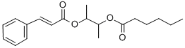 1-Methyl-2-((1-oxo-3-phenyl-2-propenyl)oxy)propyl hexanoate 化学構造式