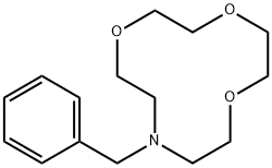 1-ベンジル-1-アザ-4,7,10-トリオキサシクロドデカン 化学構造式
