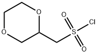 1,4-ジオキサン-2-イルメタンスルホニルクロリド 化学構造式