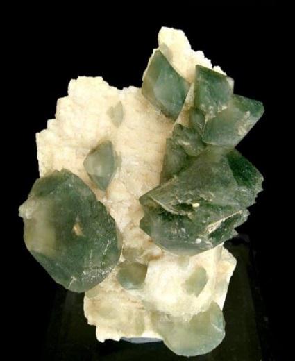 Hydroxyapatite.jpg