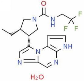 乌帕替尼半水合物的化学结构式