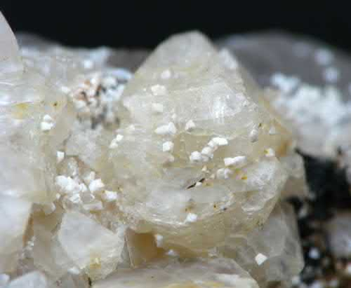 FIGURE 5. Crystals of white goyazite