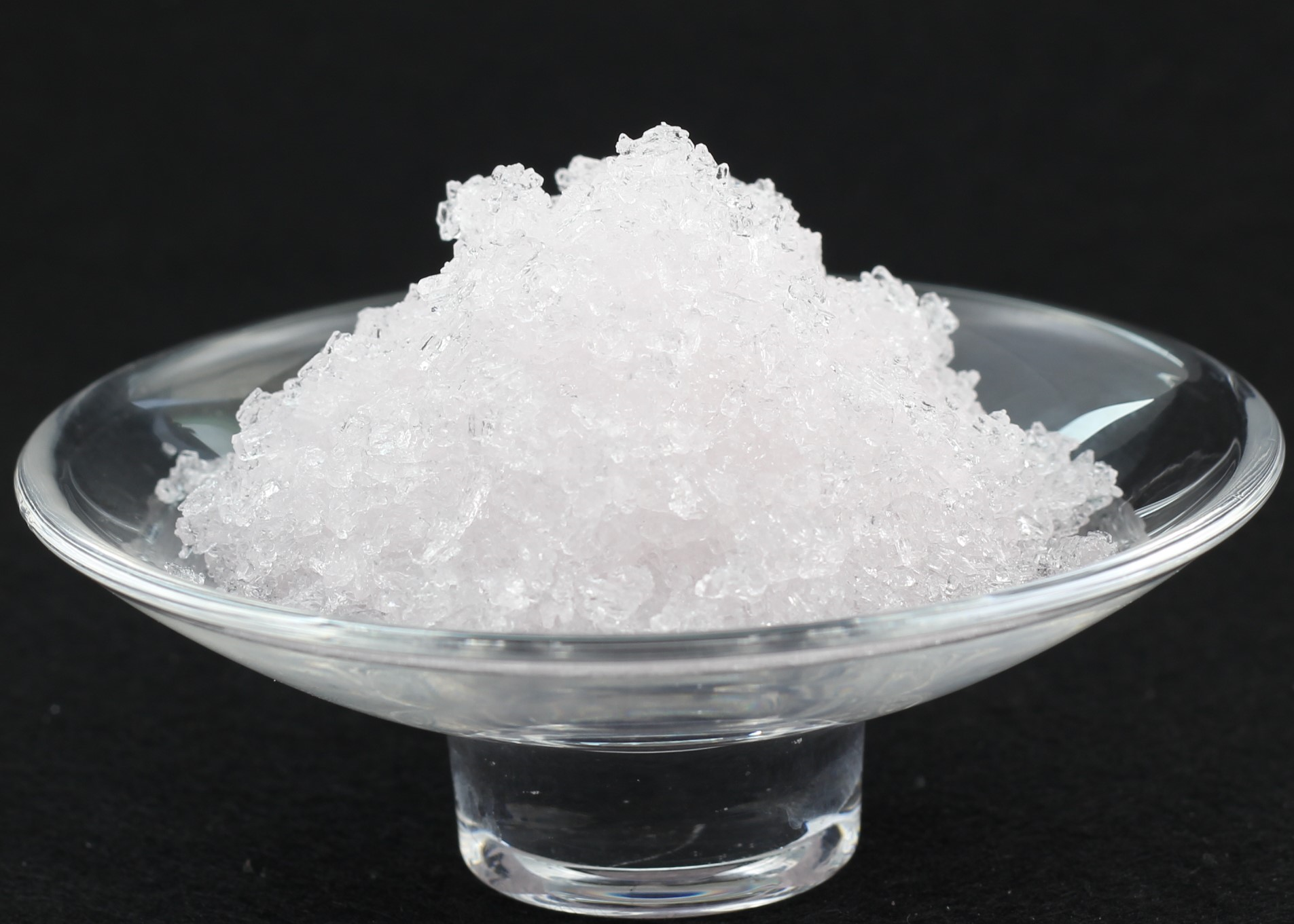 Europium Nitrate Hexahydrate