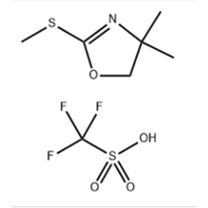 1,1,1-三氟-甲磺酸化合物与 4,5-二氢-4,4-二甲基-2-(甲硫基)恶唑 (1:1)